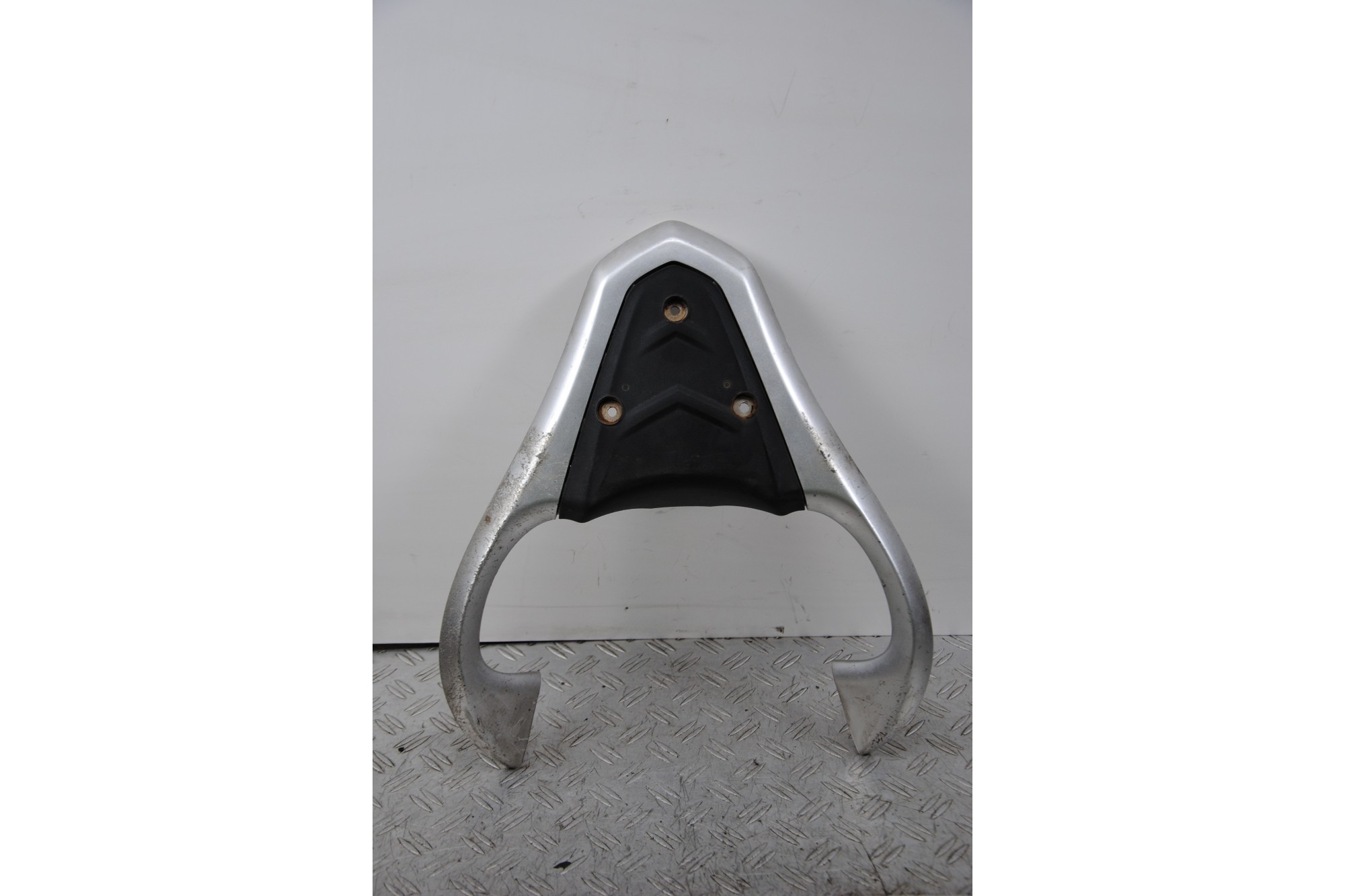 Maniglione Portapacchi Posteriore Piaggio Liberty 125 RST dal 2004 al 2008  1669629226537