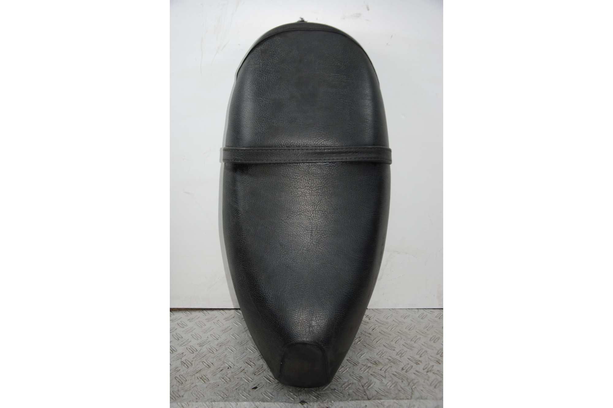 Sella Piaggio Liberty 50 2t dal 2004 al 2016  1669730154248