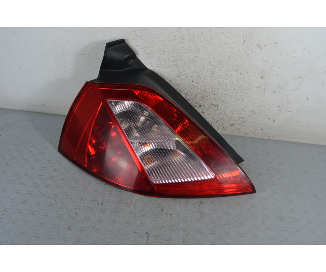 Fanali Stop Posteriore SX Renault Megane II dal 2002 al 2010 Cod 8200073236  1670247457791