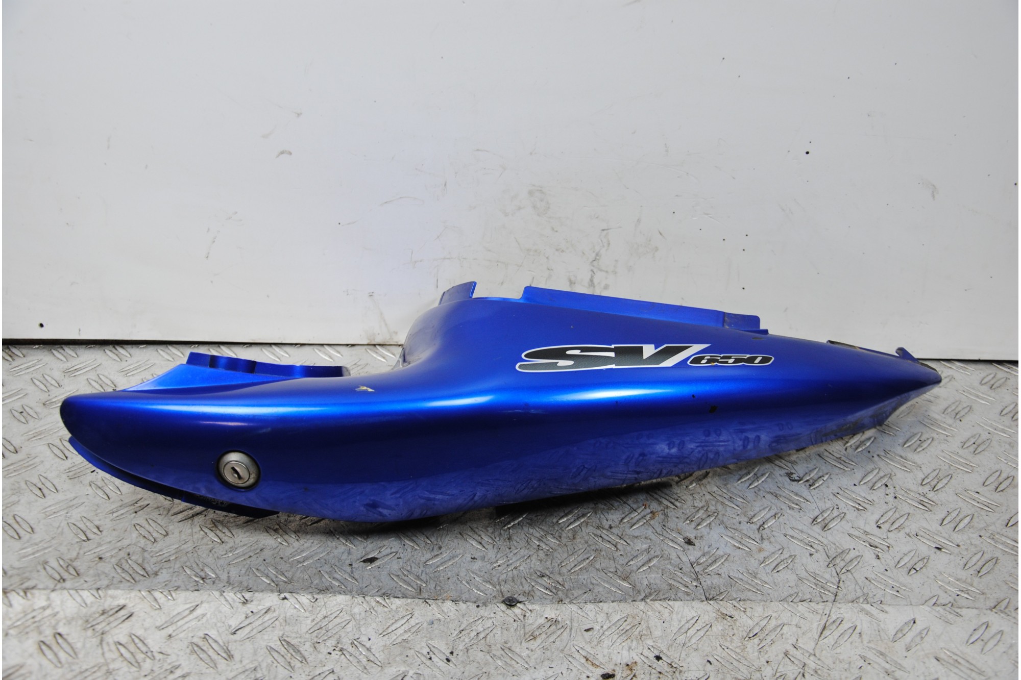 Carena Fianchetto Codino Laterale Posteriore Sinistro Suzuki SV 650 dal 2003 al 2006  1670254756344