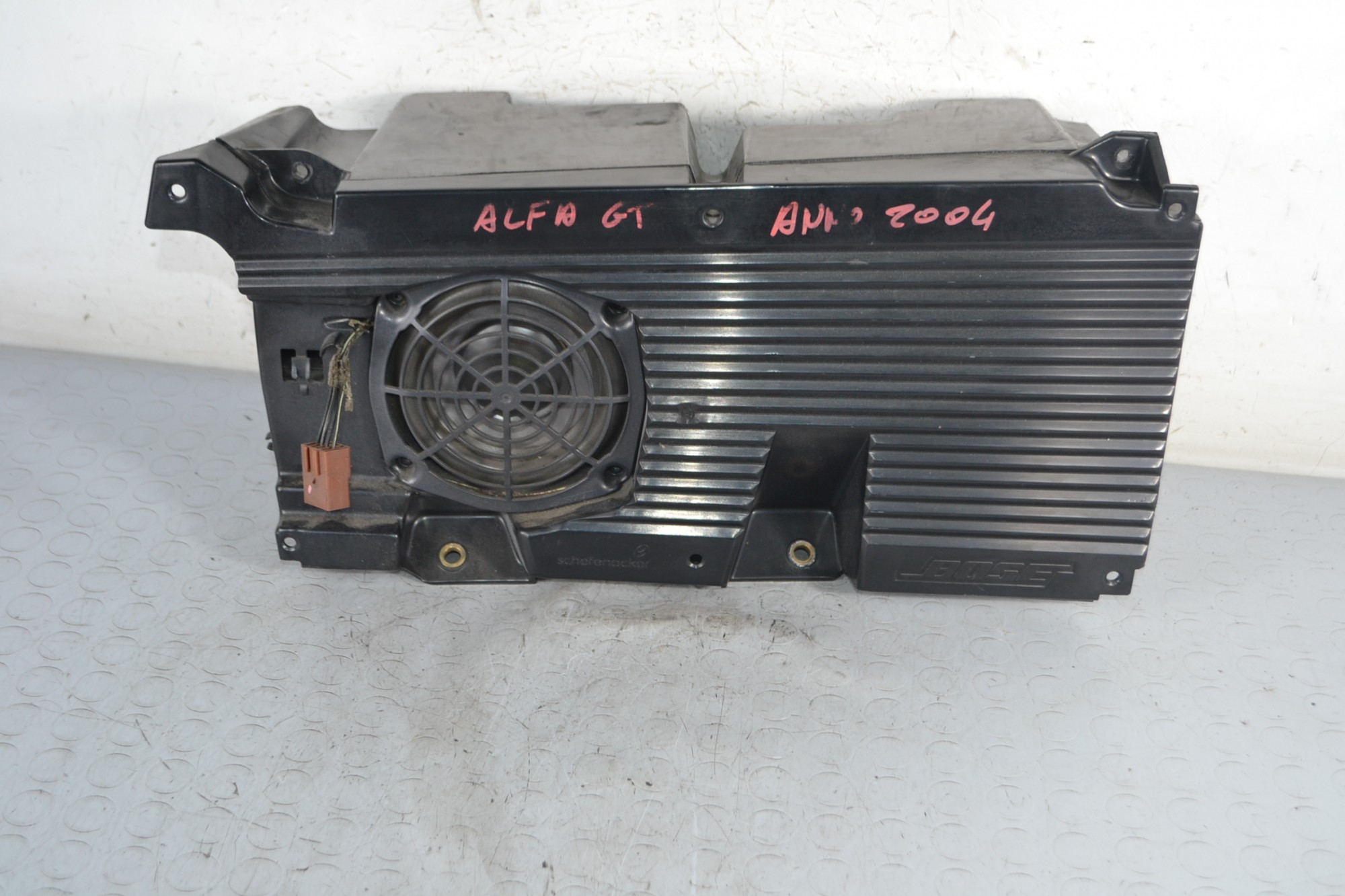 Subwoofer Alfa Romeo GT Dal 2003 al 2010 Cod 470081  1671117515993