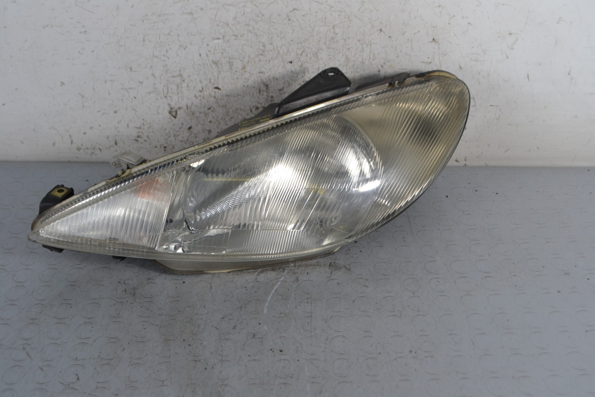 Faro Anteriore SX Peugeot 206 dal 1998 al 2003 Cod 9640559580  1671184321718