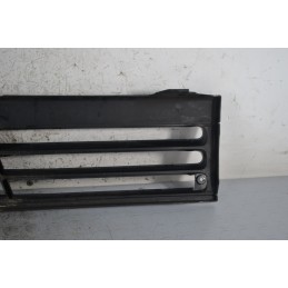 Griglia anteriore Fiat Panda Dal 1980 al 2003 Cod 720632000  1671205290696