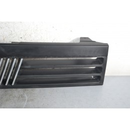 Griglia anteriore Fiat Panda Dal 1980 al 2003 Cod 720632000  1671205290696