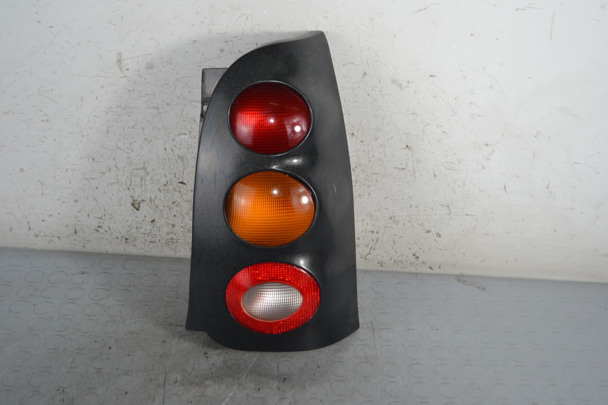 Fanale Stop Posteriore DX Smart ForTwo W450 dal 1998 al 2007 Cod Q0012860V001000000  1671534705342
