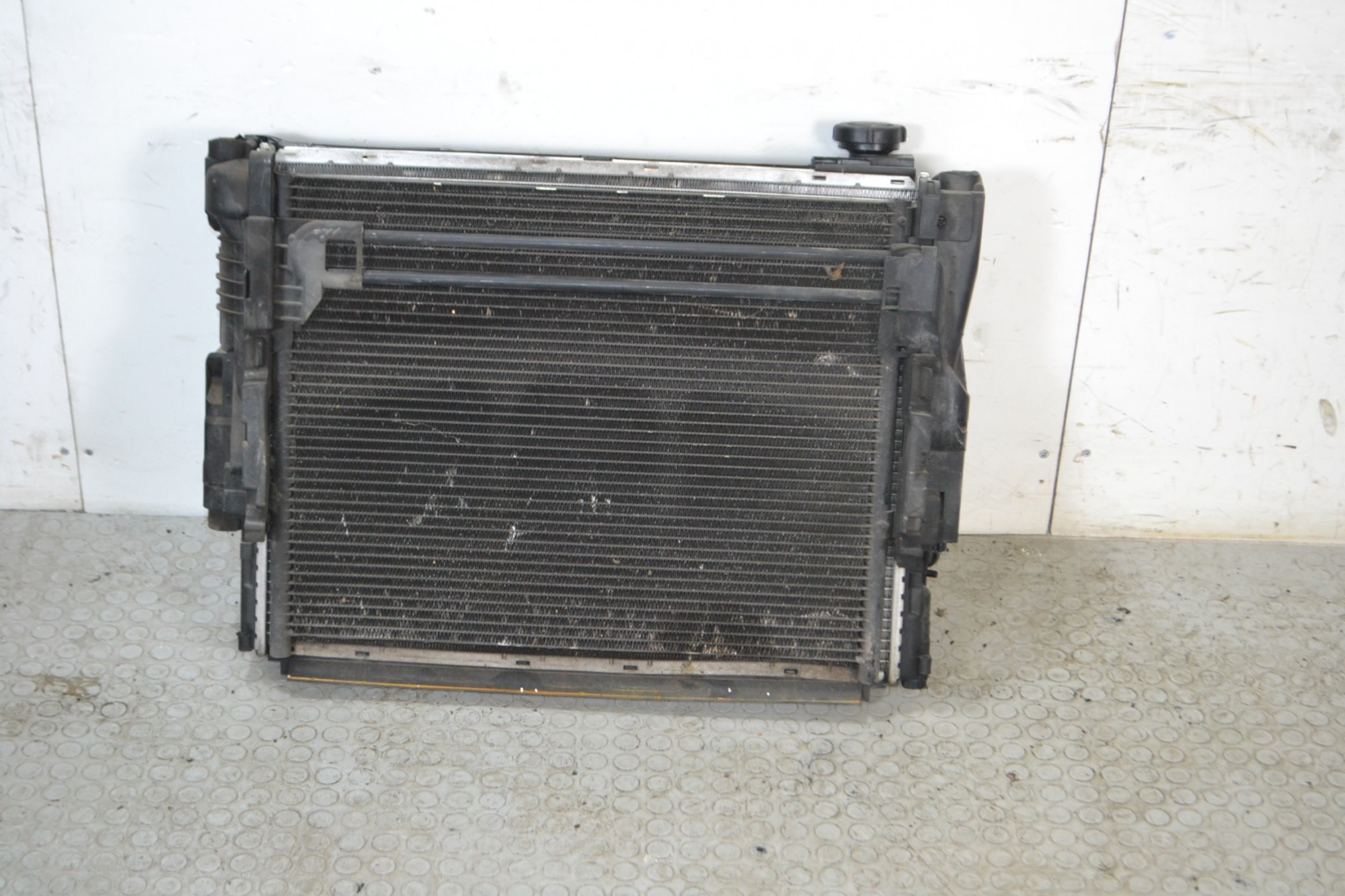 Pacco radiatori + elettroventola Bmw Serie 3 E46 Dal 1998 al 2005 Benzina  1672152487900