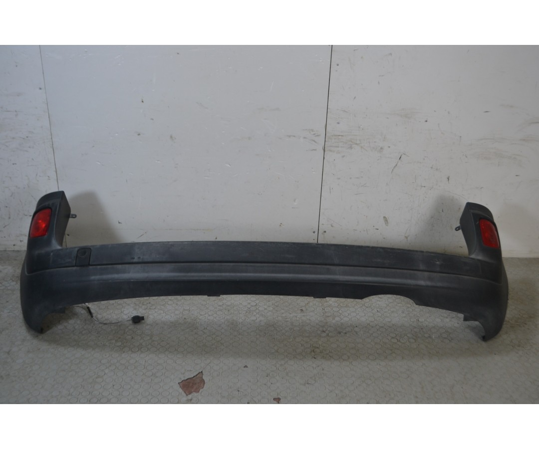 Paraurti posteriore Fiat Doblo Dal 2005 al 2009 Nero  1672301880965