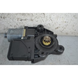 Motorino alzacristalli anteriore DX Renault Megane III Dal 2008 al 2016 Cod 807301396R  1672321023182