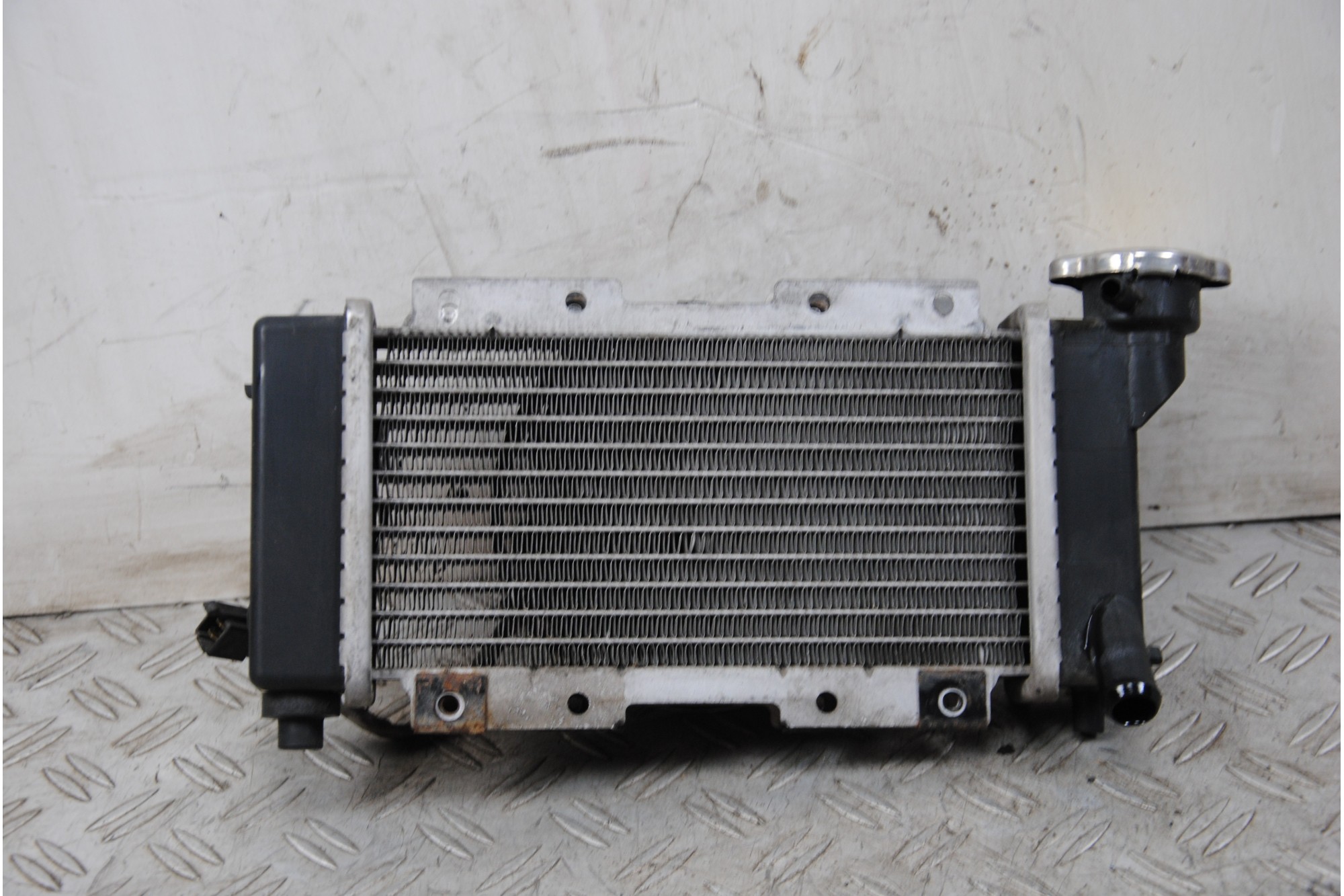 Radiatore + Elettroventola Peugeot LXR 200 dal 2009 al 2014  1672933935781