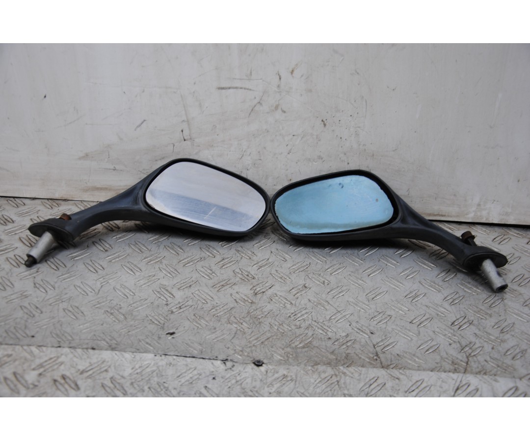 Specchietti Retrovisori Piaggio Super Hexagon GTX 250 dal 1999 al 2001 1673429553021 Specchietti Retrovisori Piaggio Super Hexagon GTX 250 dal 1999 al 2001 1673429553021