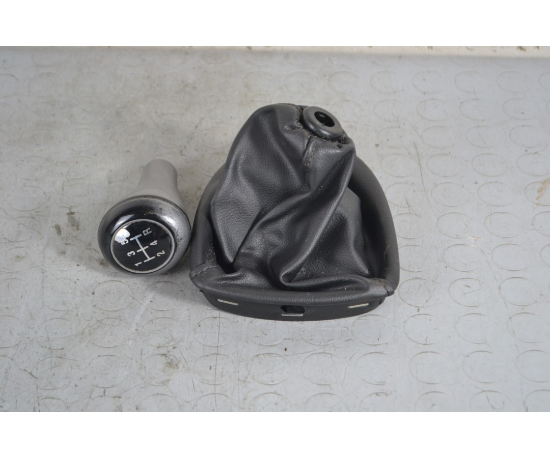 Cuffia e pomello cambio Ford Focus SW Dal 1998 al 2005 5 marce  1673603098720