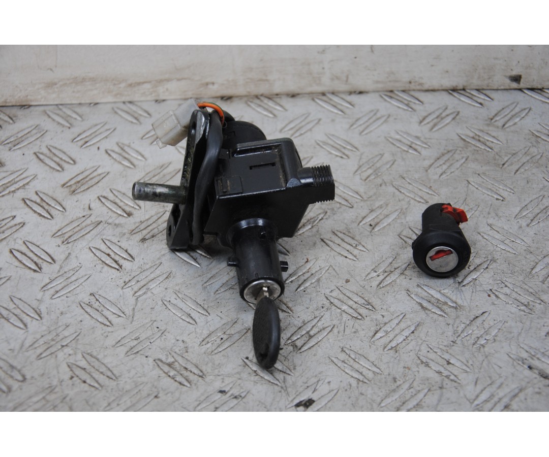 Blocchetto Chiave Con Chiave Aprilia Scarabeo 150 dal 1998 al 2011  1673607848970