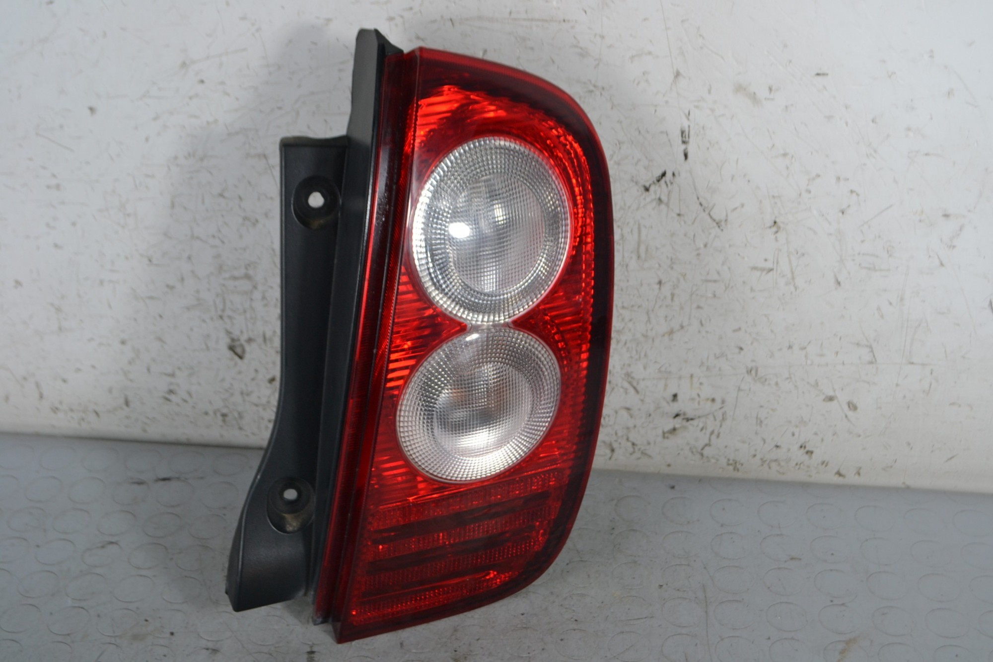 Fanale stop posteriore DX Nissan Micra k12 Dal 2002 al 2010 Cod 26550AX720  1673615132863