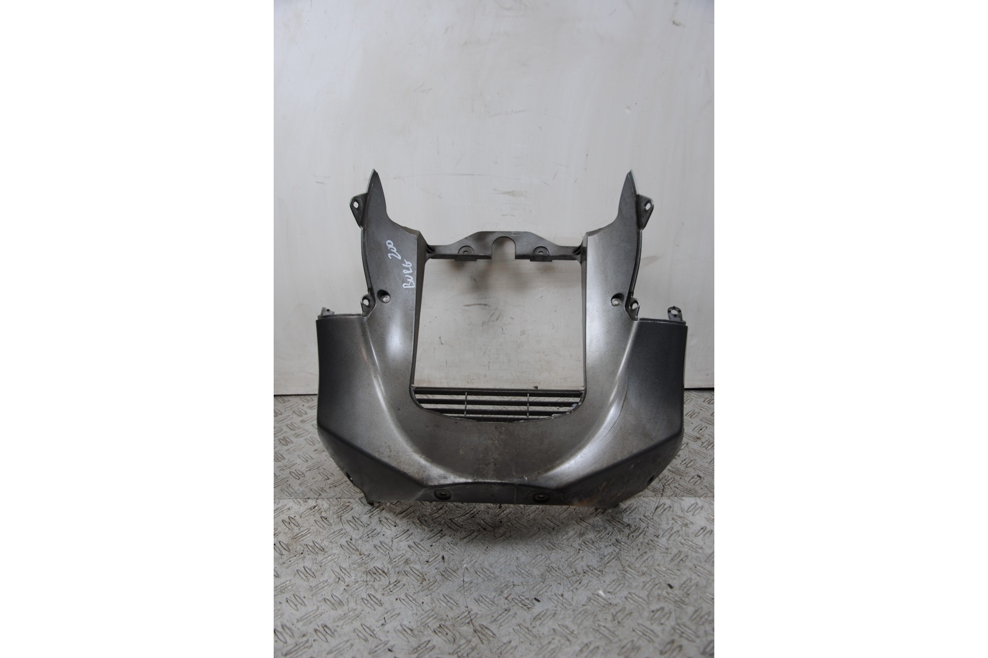 Carena Sottoscudo Anteriore Suzuki Burgman 200 ie dal 2001 al 2014  1674050341285