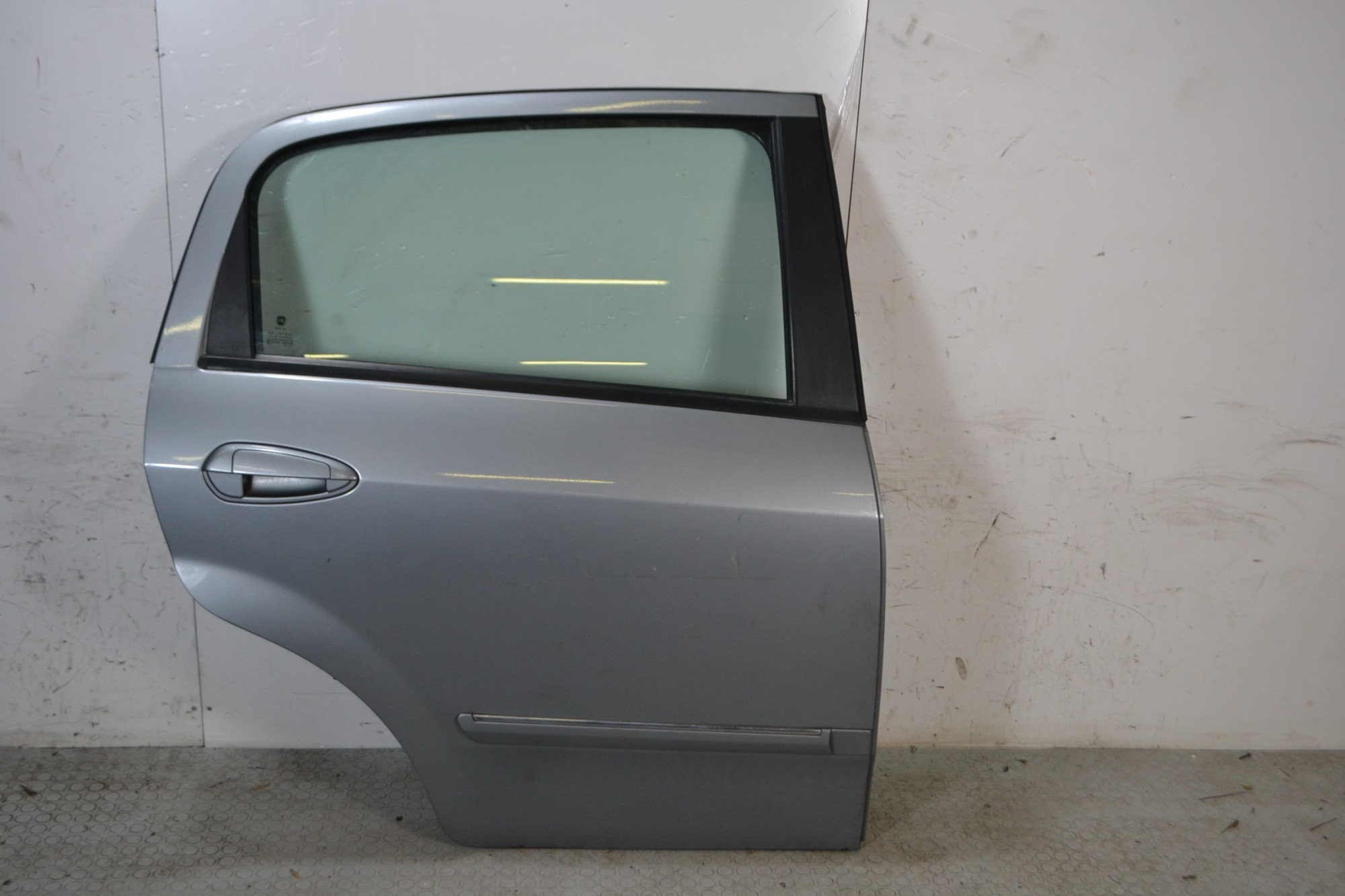 Portiera sportello posteriore DX Fiat punto EVO Dal 2009 al 2012 Colore grigio  1674128701669