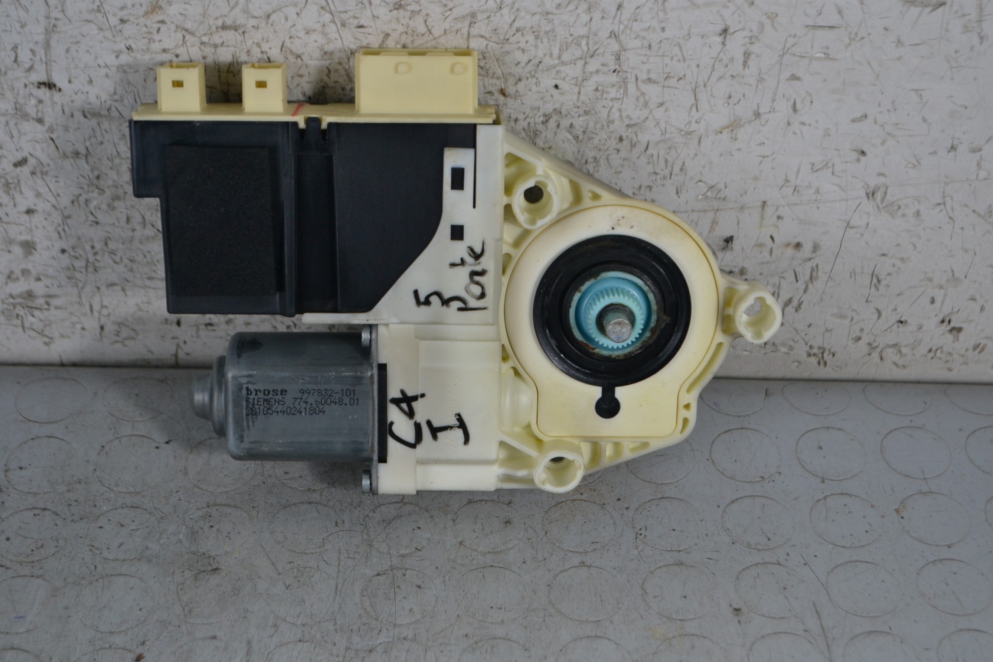 Motorino alzavetro anteriore DX Citroen c4 Dal 2004 al 2010 Cod 997832-101  1674664189334