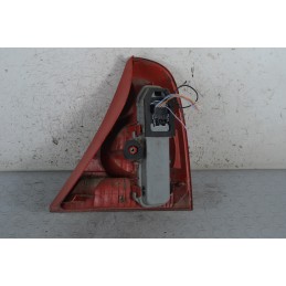 Fanale stop posteriore SX Renault Clio II Dal 1998 al 2012 Cod 8200071413  1674741936110