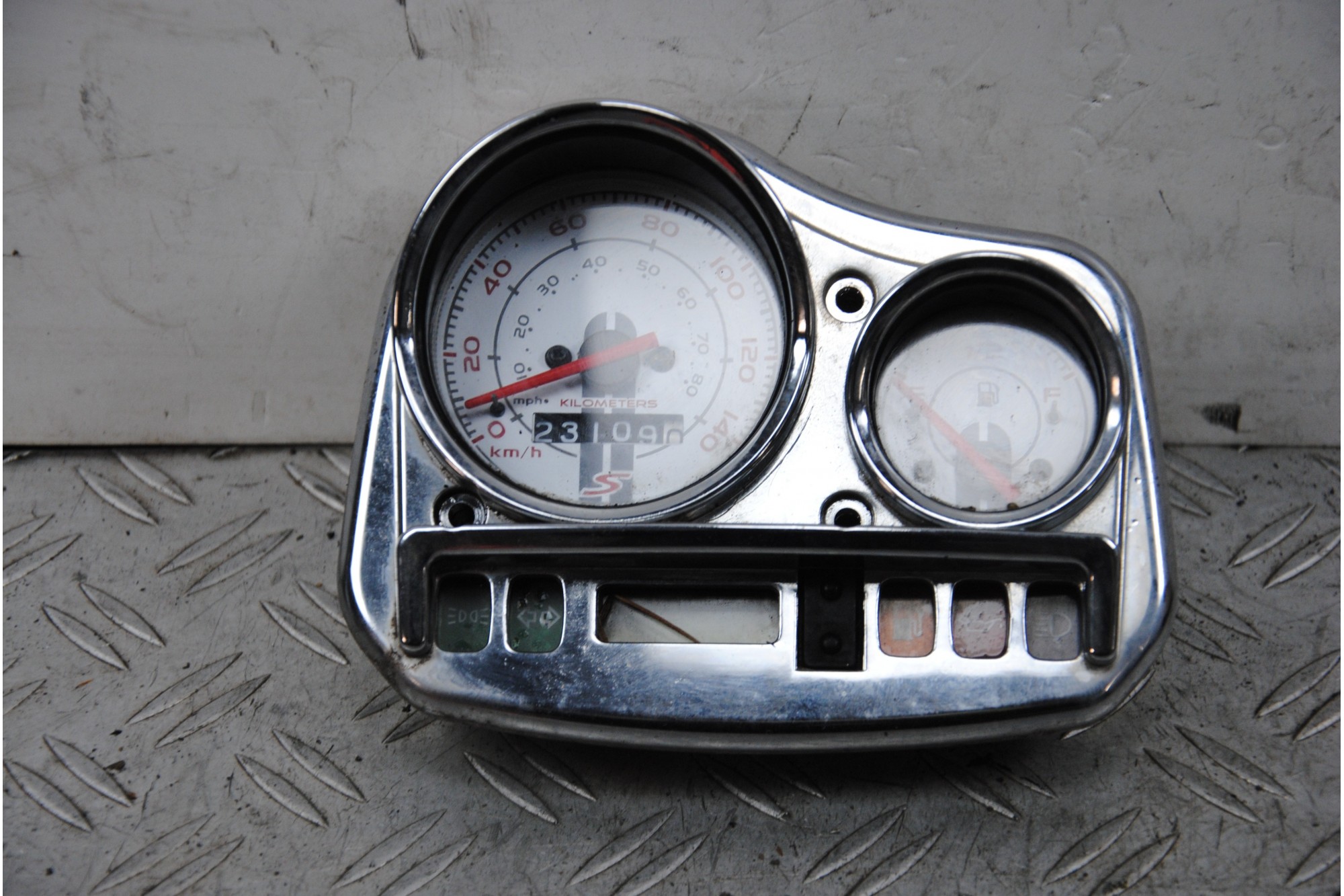 Strumentazione Contachilometri Piaggio Vespa S 125 dal 2007 al 2012 KM : 231090  1674811508339