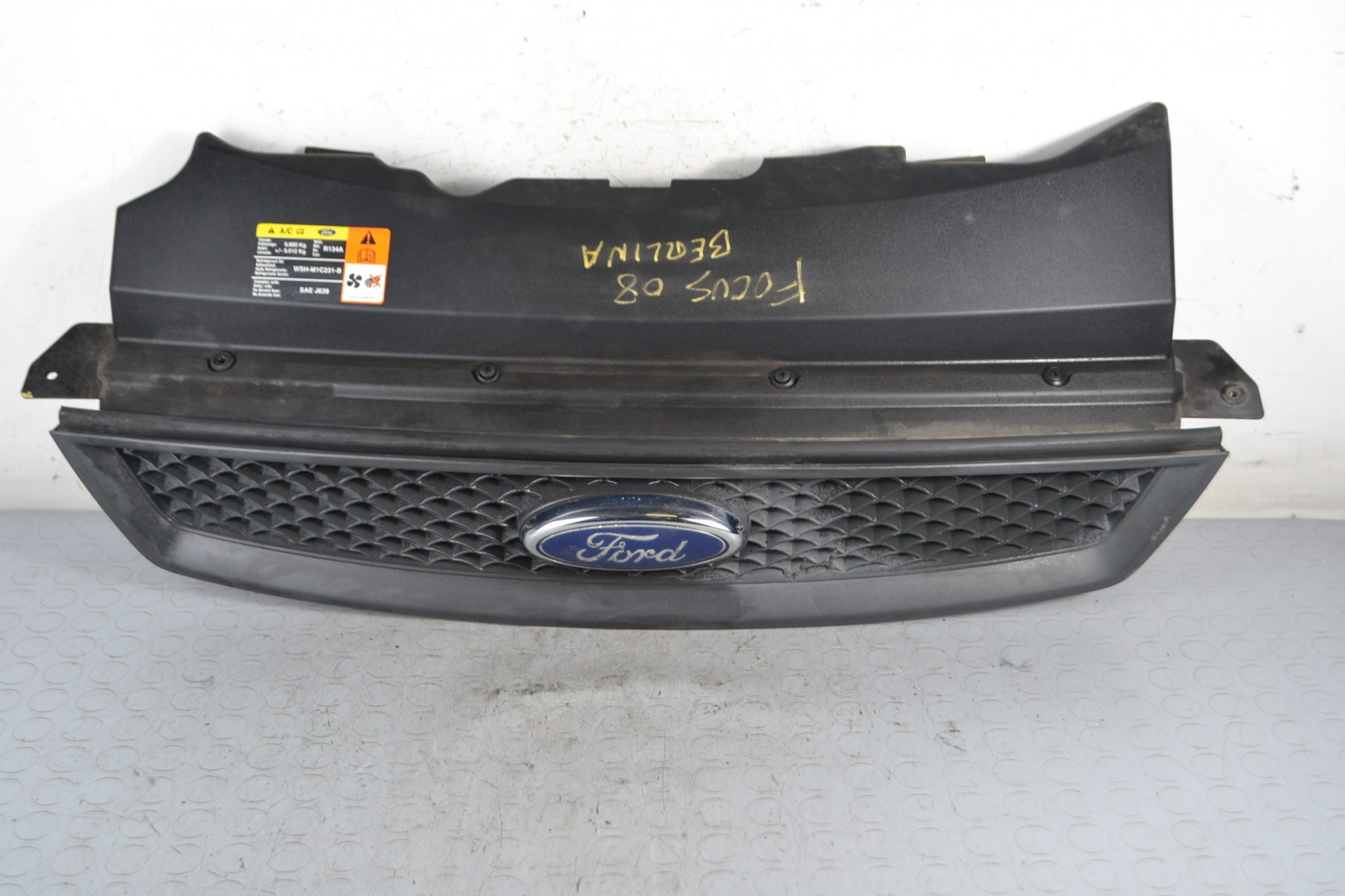 Griglia Anteriore Ford Focus II Berlina dal 2004 al 2008 Cod 4m51-8138-ae  1675090778970