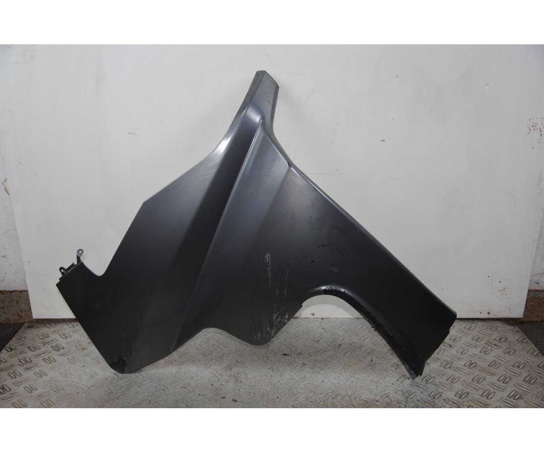 Carena Fianchetto Scudo Anteriore Destro Aprilia Atlantic 200 Dal 2002 al 2011  1675093867756