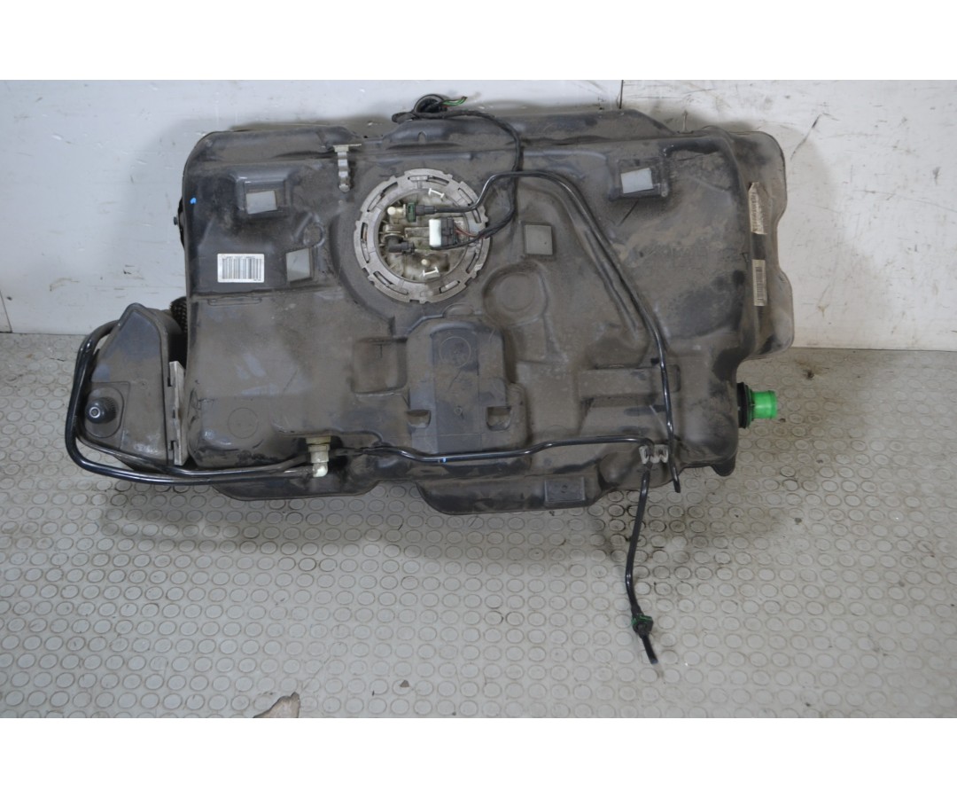 Serbatoio completo di pompa Mercedes Classe A W176 Dal 2012 al 2018  1.8 diesel  1675697102727