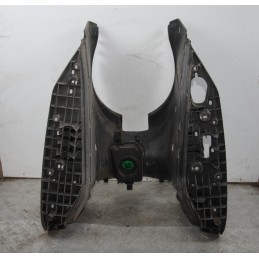 Carena Pedana Poggiapiedi Yamaha X-Max XMax 250 Dal 2005 al 2009  1675942854067