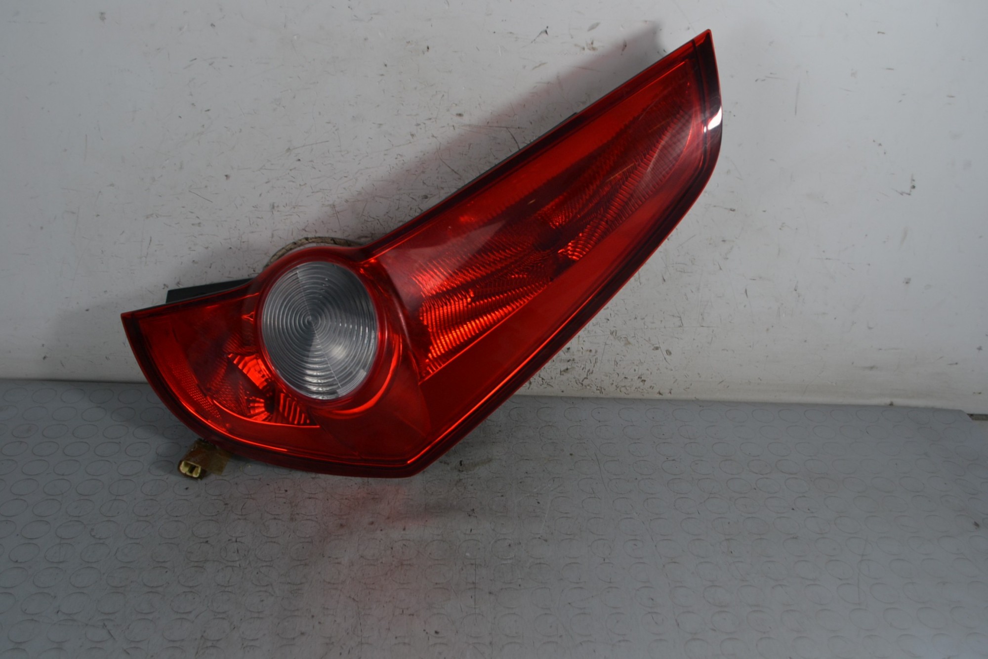 Fanale Stop Posteriore DX Opel Agila B dal 2008 al 2015 Cod 93193680  1675954739932