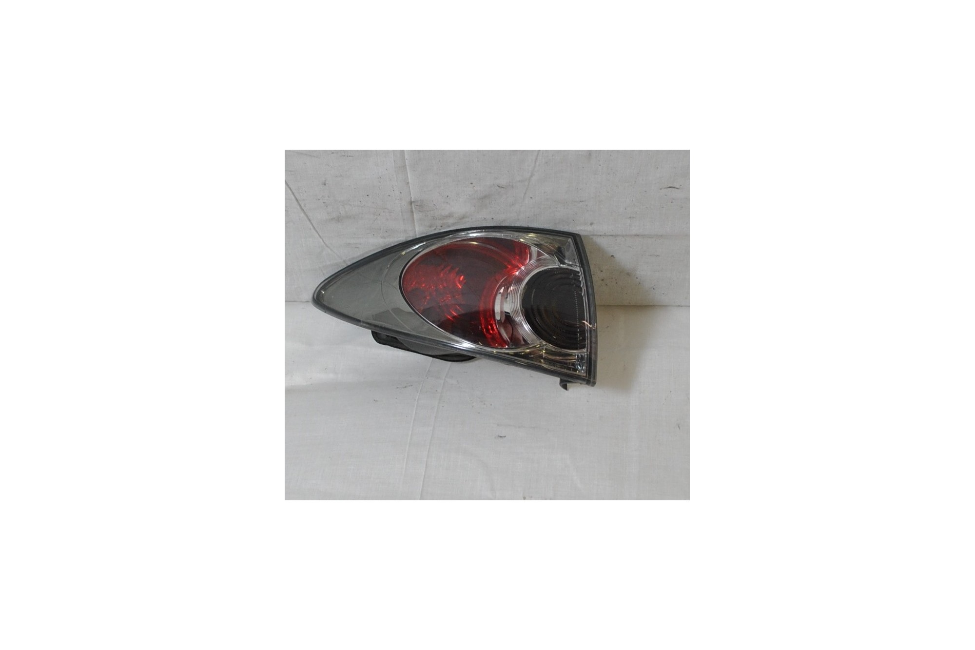 Fanale stop posteriore esterno SX Mazda 6 S.W. Dal 2002 al 2007 Cod. 220-61974  1617180332693