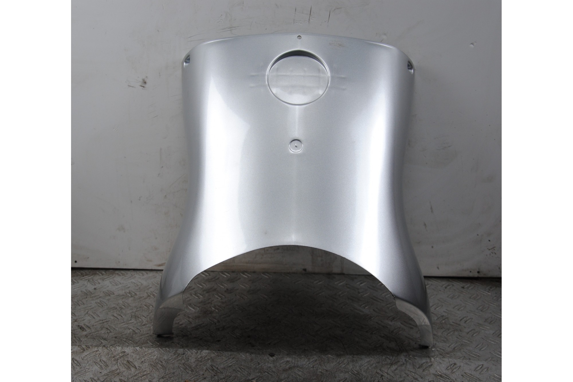 Carena Sottopedana Honda SH 125 / 150 Dal 2001 al 2004 COD : 64321-KPR-900ZB Fondo Di Magazzino  1676477412906