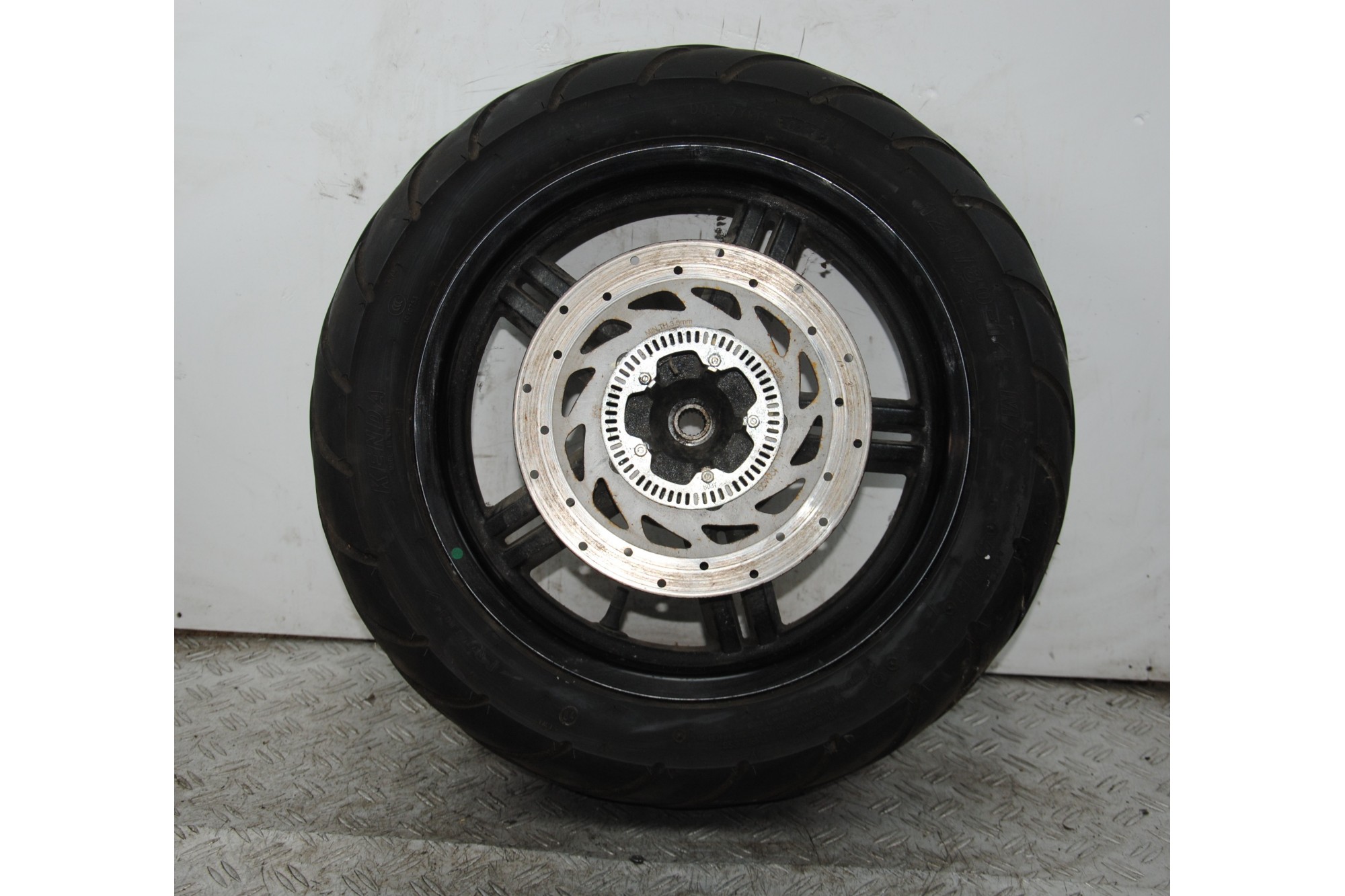 Cerchio Completo Posteriore Con ABS Kymco Agility 125 R16 + dal 2008 al 2017  1676545791230