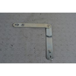 Cerniera portellone posteriore DX Mitsubishi L200 dal 1996 al 2005 Cod MB437897  1676886810928