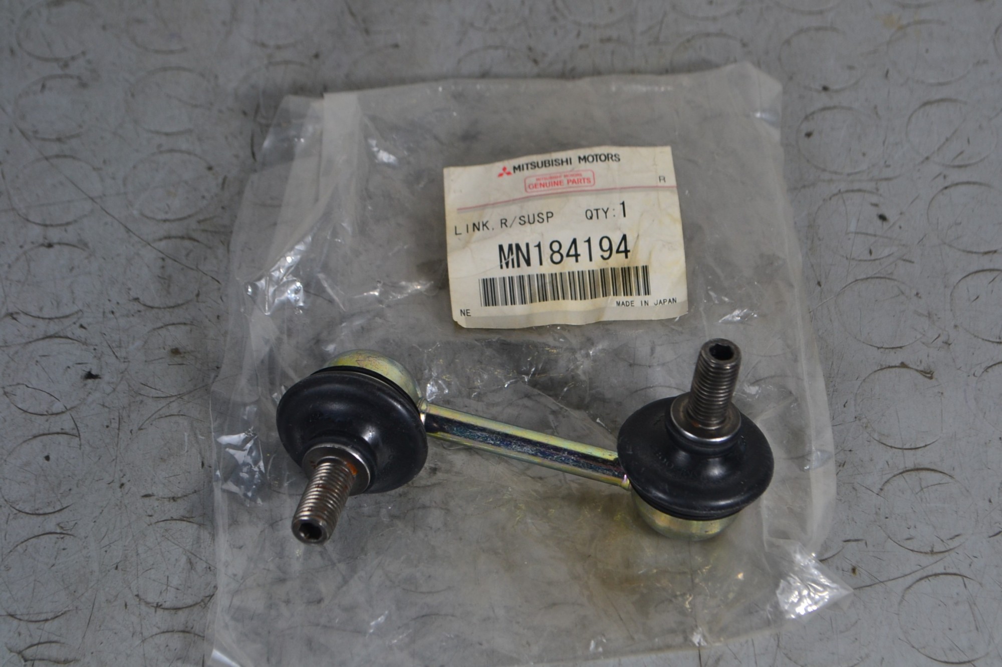 Asta Puntone Stabilizzatore Mitsubishi Outlander II dal 11/2006 al 11/2012 Cod mn184194  1676993909867