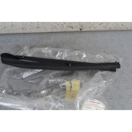 Guarnizione Striscia Meteo Mitsubishi Pajero V80 dal 2006 al 2021 Cod mr523297  1676994776659