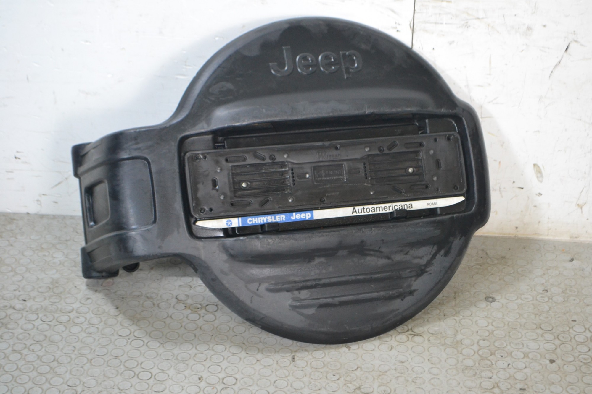Porta ruota di scorta Jeep Cherokee Dal 2002 al 2007  1677081345963