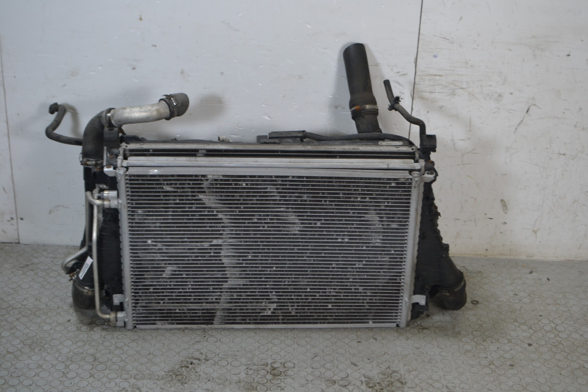 Pacco radiatori + elettroventole Opel Signum Dal 2003 al 2008 Cod 13123751  1677082812167