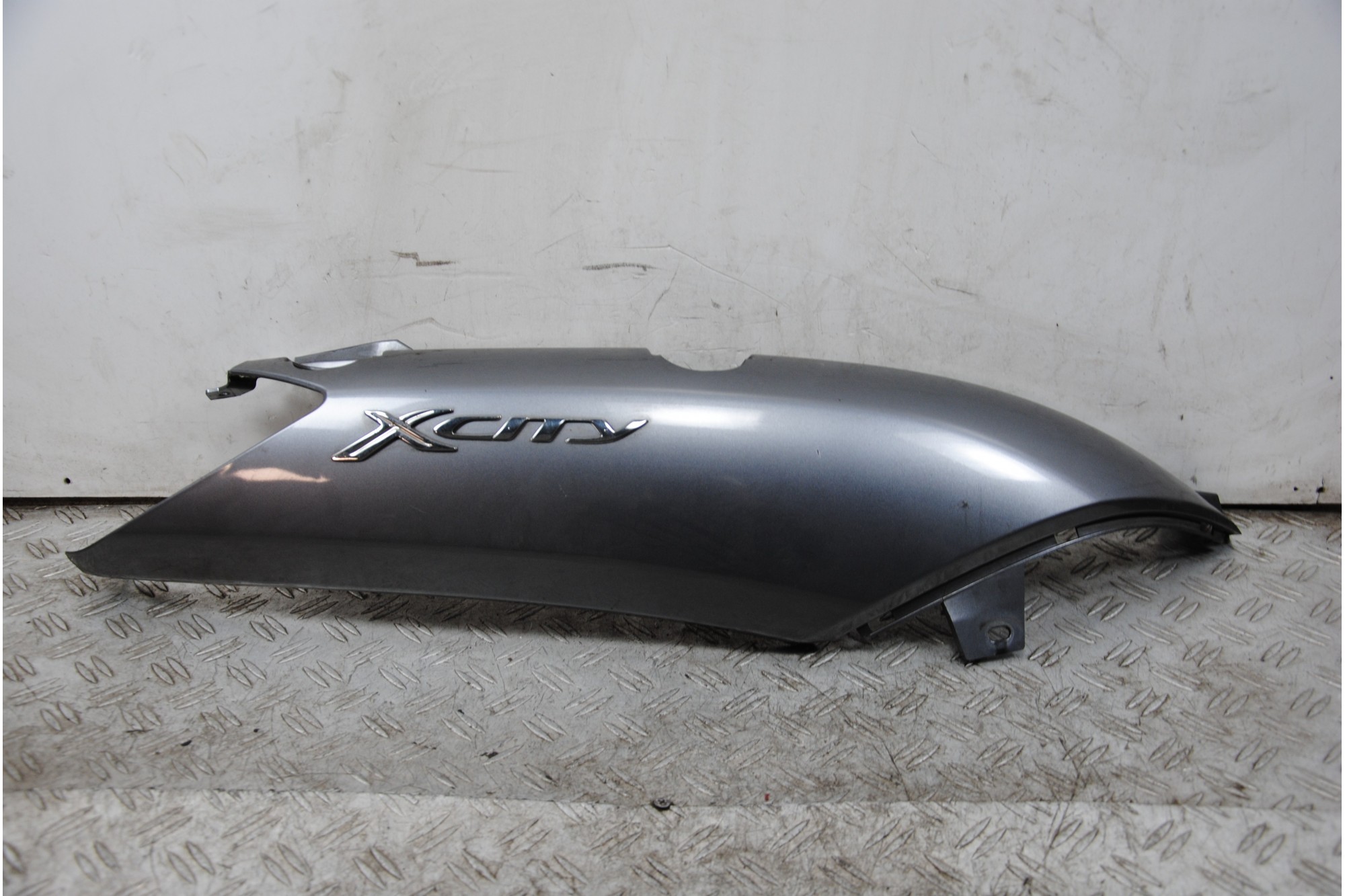 Carena Fianchetto Posteriore DX Yamaha X-City Xcity 250 Dal 2006 al 2016  1677585053067