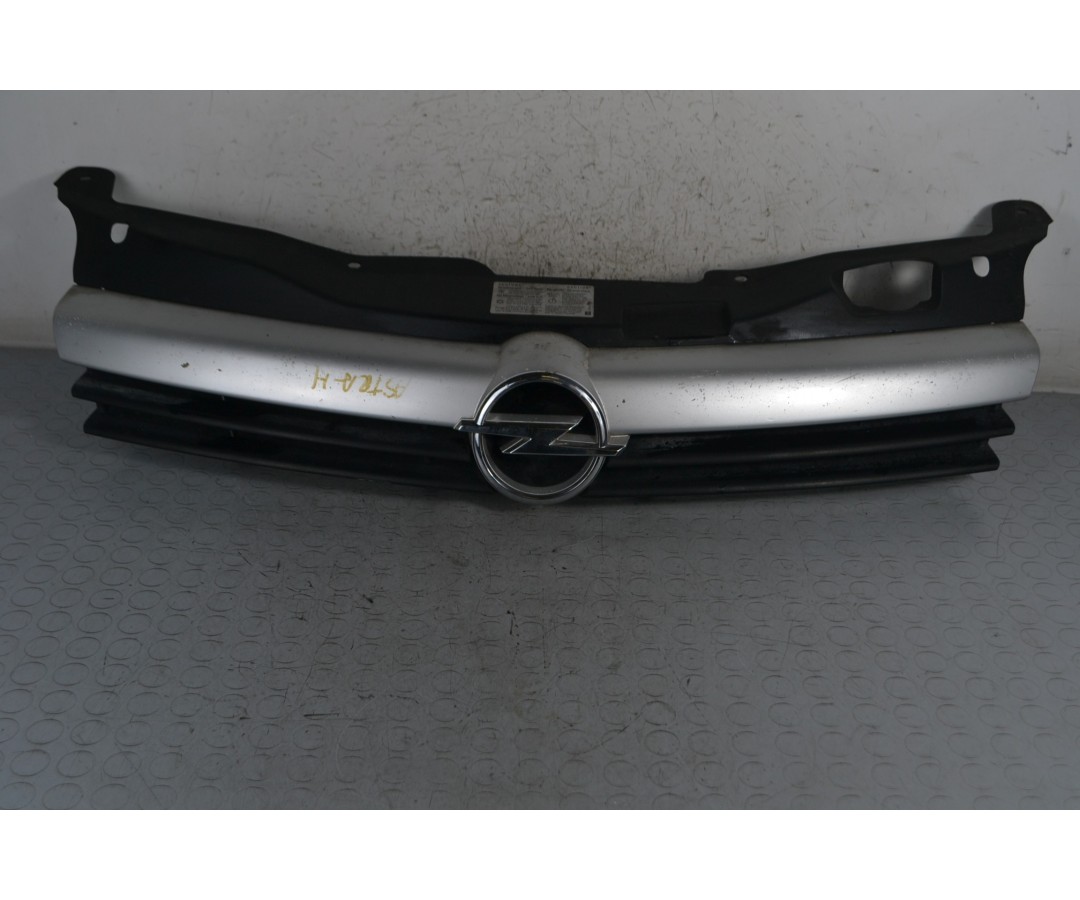 Griglia anteriore con logo Opel Astra H Dal 2004 al 2011 Cod 461088395  1677590510999