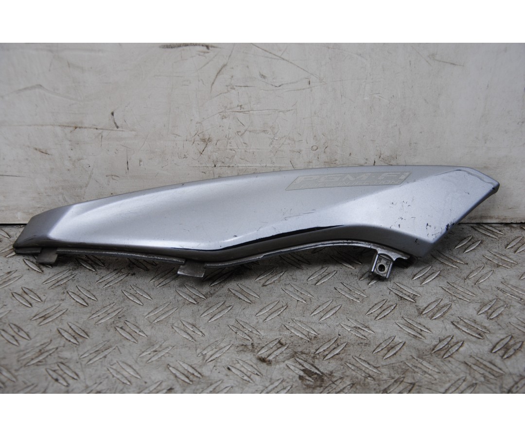 Carena Fianchetto SX Honda SH 300 dal 2011 al 2014 COD : 83601-KTW-B000 1677769860771 Carena Fianchetto SX Honda SH 300 dal 2011 al 2014 COD : 83601-KTW-B000 1677769860771