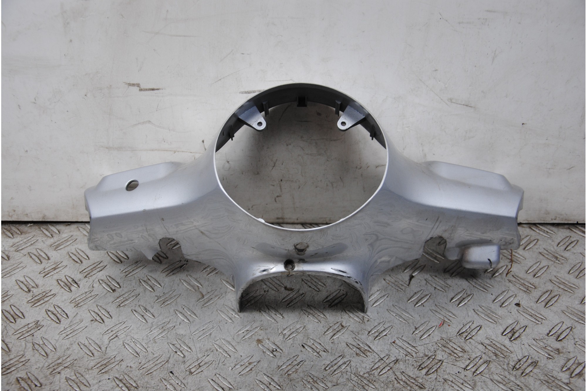 Carena Portafaro Anteriore Piaggio Vespa LX 150 Dal 2005 al 2011  1678099479473
