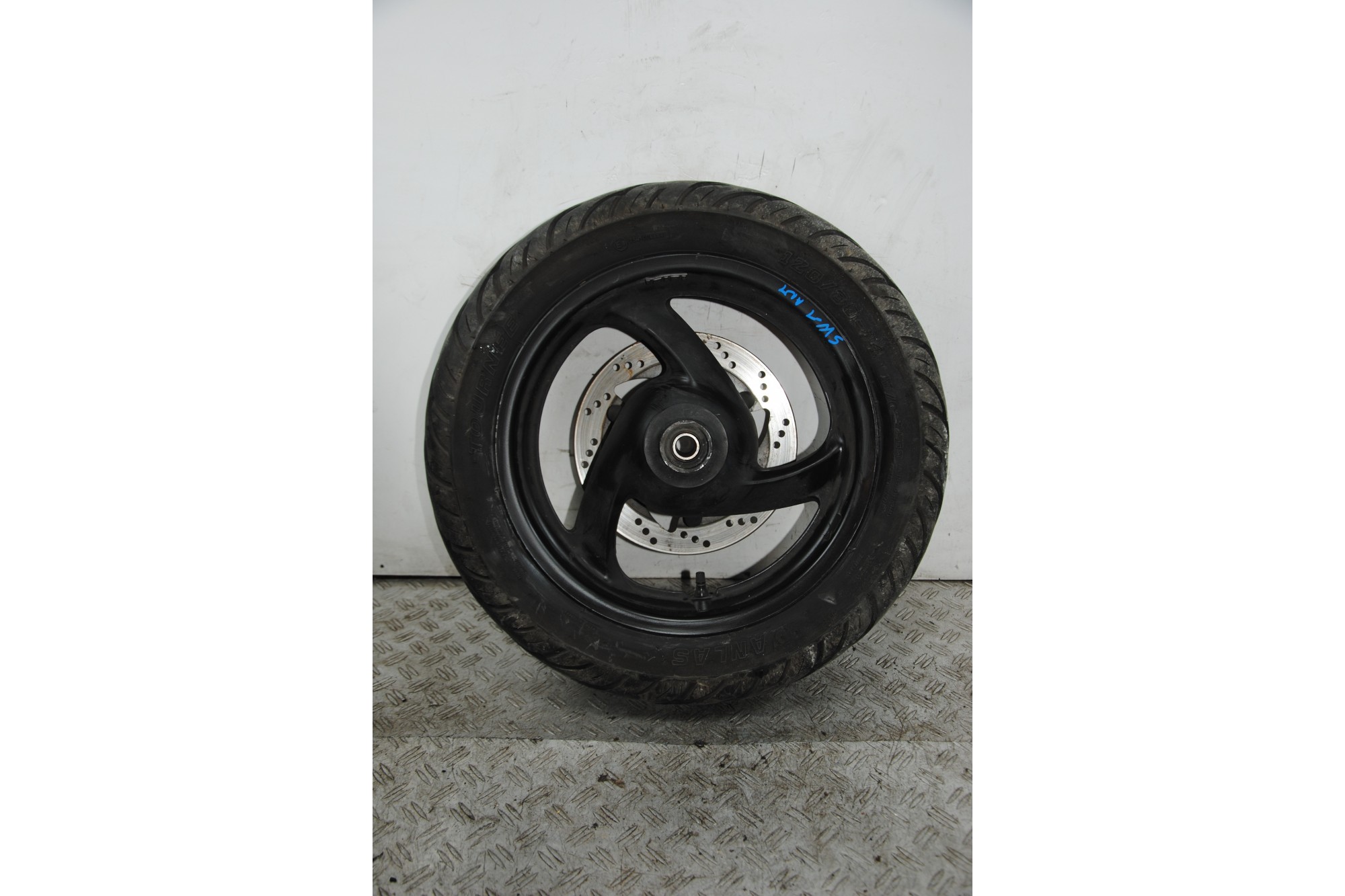 Cerchio Anteriore Honda SW-T 400 / 600 dal 2008 al 2016  1678117487091