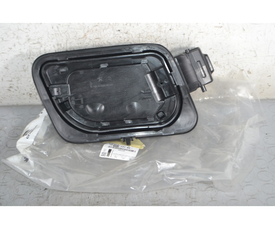 Alloggiamento serbatoio carburante Peugeot 3008 Dal 2018 in poi Cod 9810109680  1678199099496