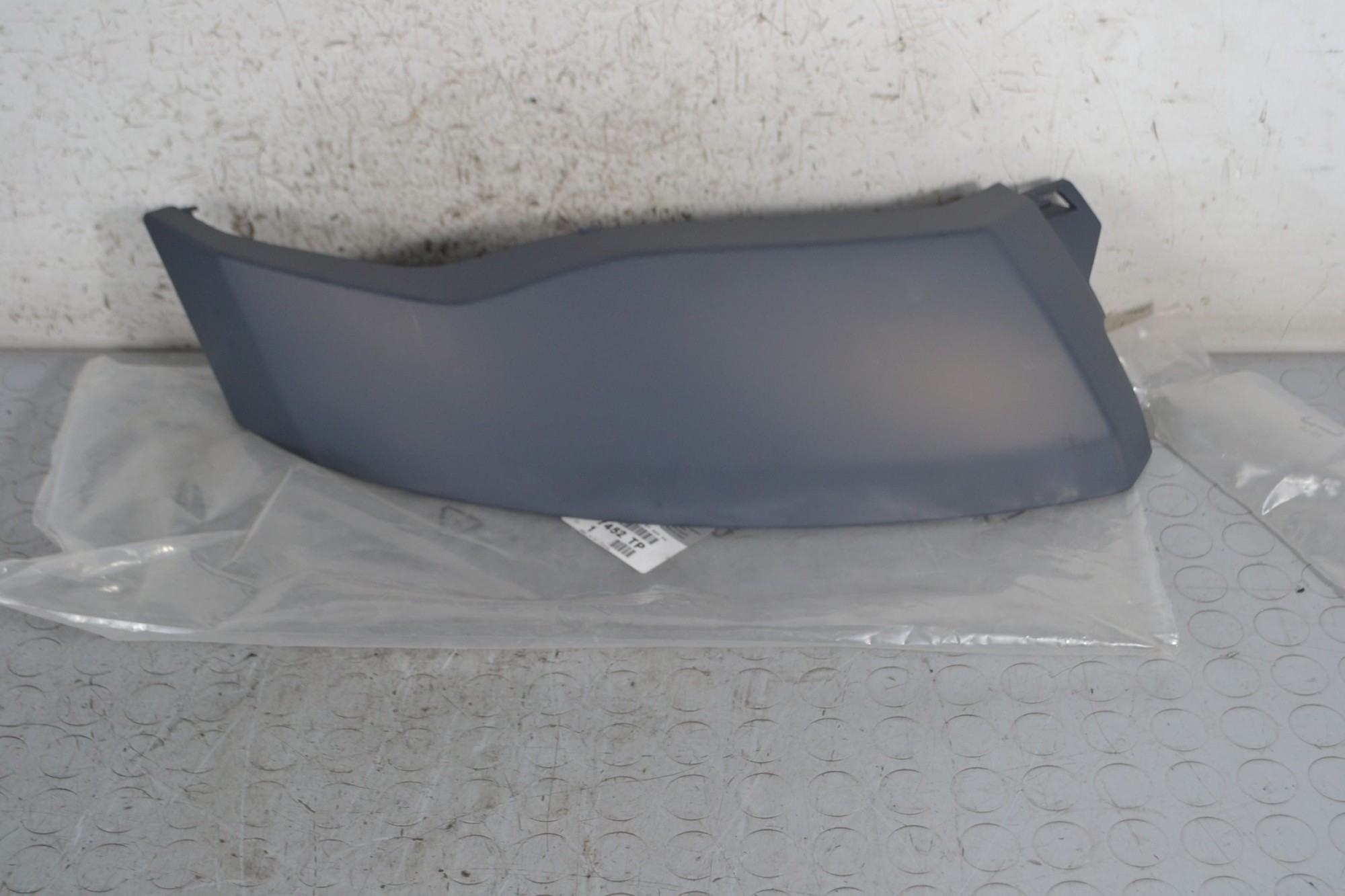 Modanatura sottofaro anteriore DX  Citroen Berlingo Dal 2008 al 2018 Cod 7452TP  1678200699097