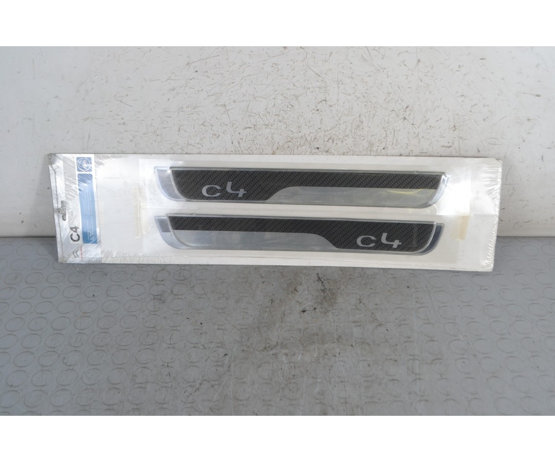 Stirscia Battitacco Citroen C4 dal 2010 al 2018 Cod 9400.aq  1678266601324