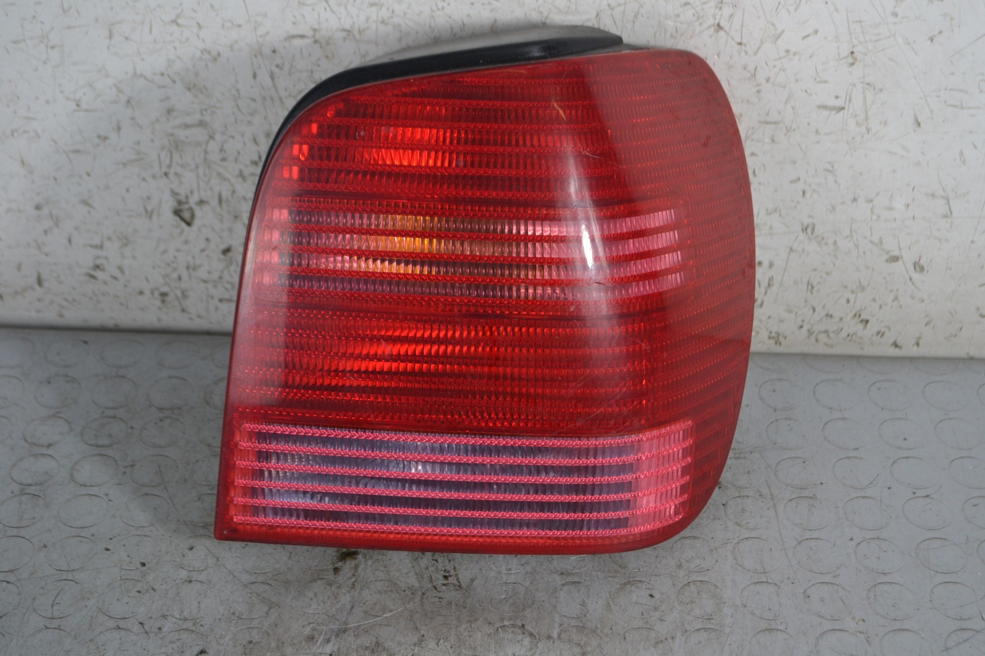 Fanale stop posteriore DX Volkswagen Polo 6N2 Dal 1999 al 2001 Cod 6n0945257  1678437125406