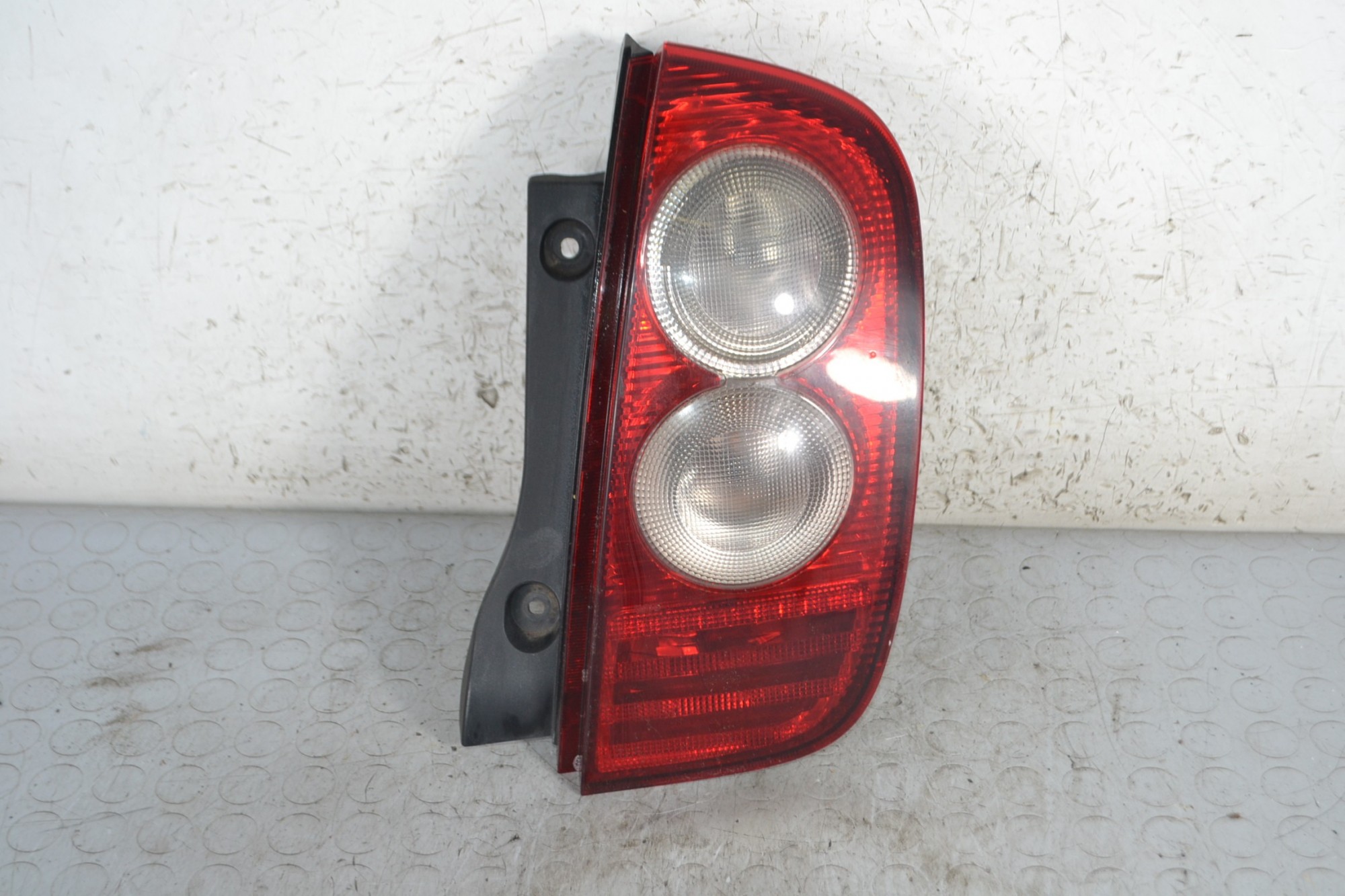 Fanale stop posteriore DX Nissan Micra K12 Dal 2002 al 2010 Cod 26550AX720  1678442910868