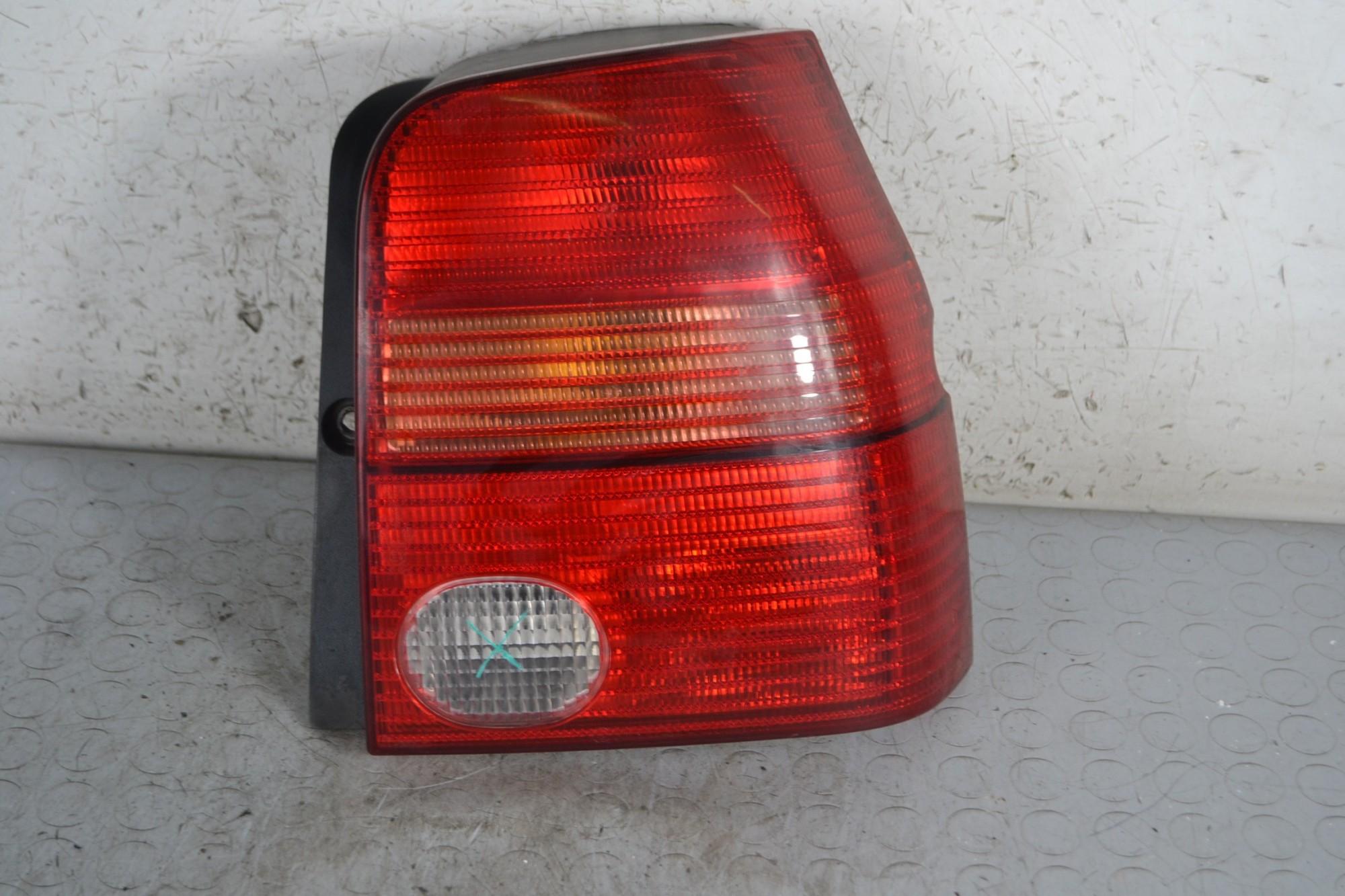 Fanale Stop Posteriore DX Volkswagen Lupo dal 1998 al 2005 Cod 6X0945096E  1678697586863