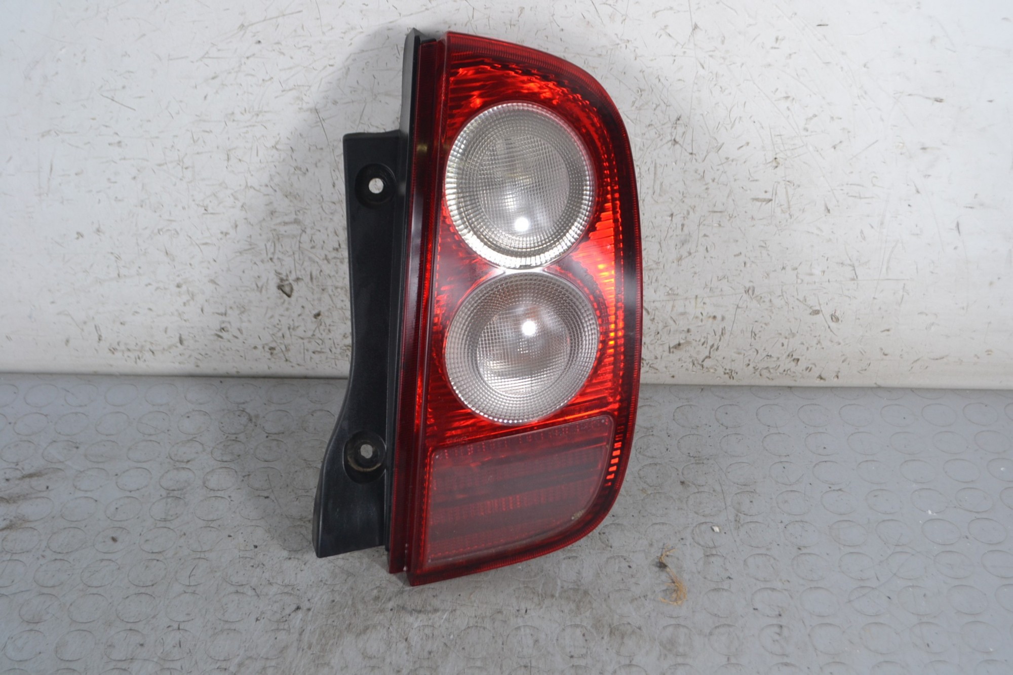 Fanale stop posteriore DX Nissan Micra K12 Dal 2002 al 2010 Cod 26550AX720  1678700250781