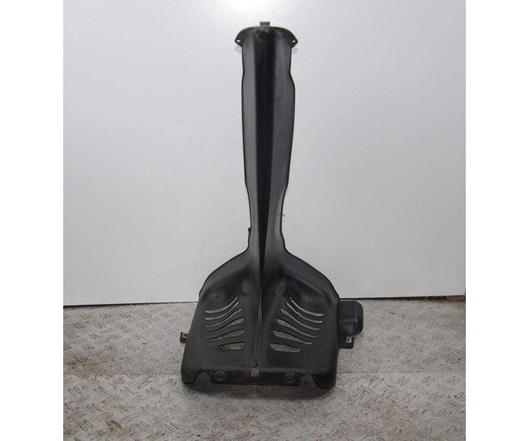 Carena Parafango Anteriore Centrale Piaggio MP3 Yourban 300 Dal 2011 Al 2018 1678707741596 Carena Parafango Anteriore Centrale Piaggio MP3 Yourban 300 Dal 2011 Al 2018 1678707741596