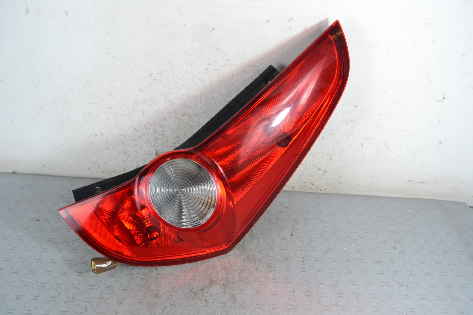 Fanale Stop Posteriore DX Opel Agila B dal 2008 al 2015 Cod 93193680  1678785735098