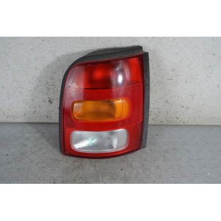 Fanale stop posteriore DX Nissan Micra K11 Dal 1992 al 2002 Cod 265501F505  1678787287649